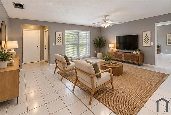 5 bed, $5,730 — Photo 4