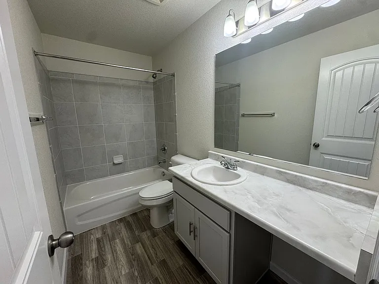 894 Petra Hts — Photo 15