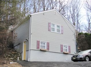 69 Thurmont Rd, Denville, NJ 07834