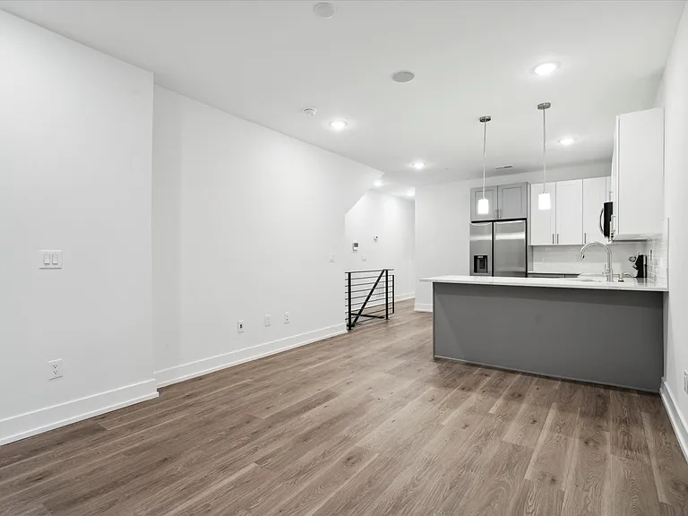 2111 N Fairhill St #1 — Photo 2