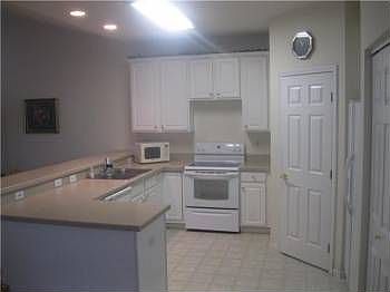 3rd image of 112 Pebble Creek Dr