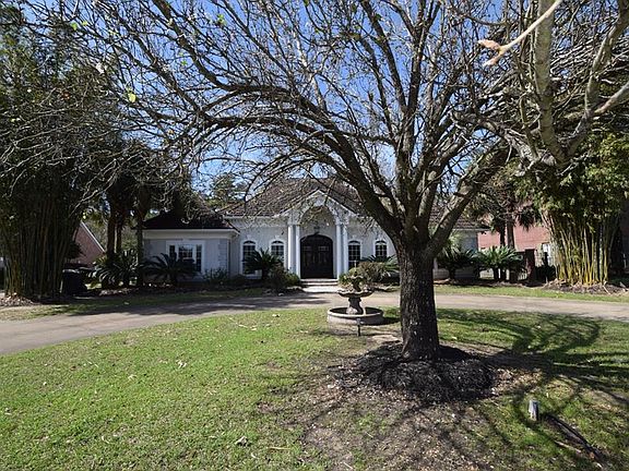 5th image of 4028 Barbe Wood Dr