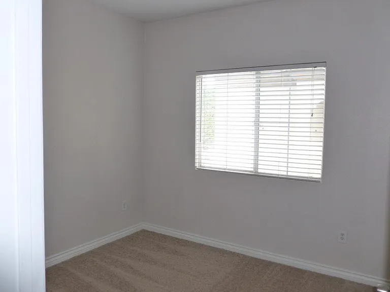 3400 Cabana Dr #2037 — Photo 11