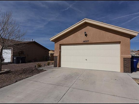 3rd image of 14227 Poets Rock Ln