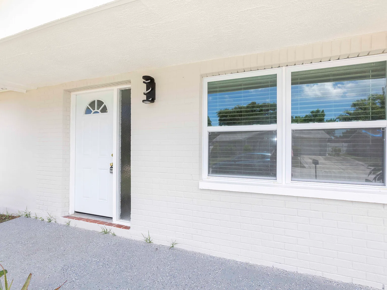 9026 Rainbow Lane — Photo 3