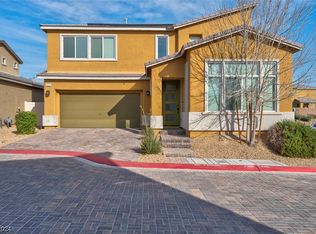 124 Heathrow Lake Ave, North Las Vegas, NV 89084