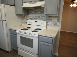 683 Center St W #B, Warren, OH 44481