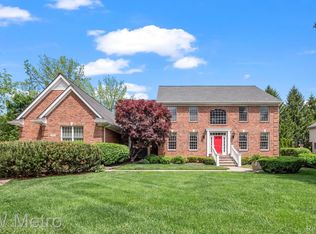47610 Edinborough Ln, Novi, MI