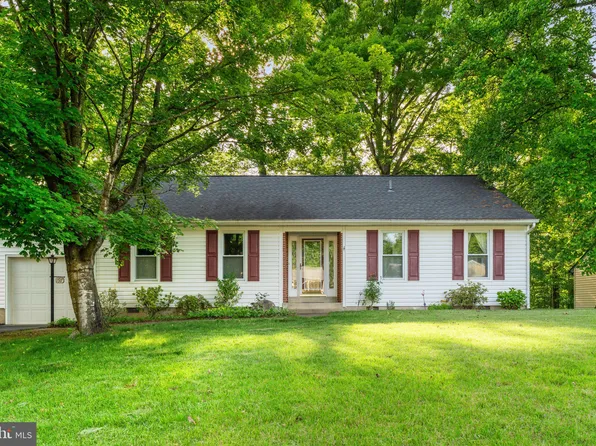 197 Tanglewood Ln, Stafford, VA 22554
