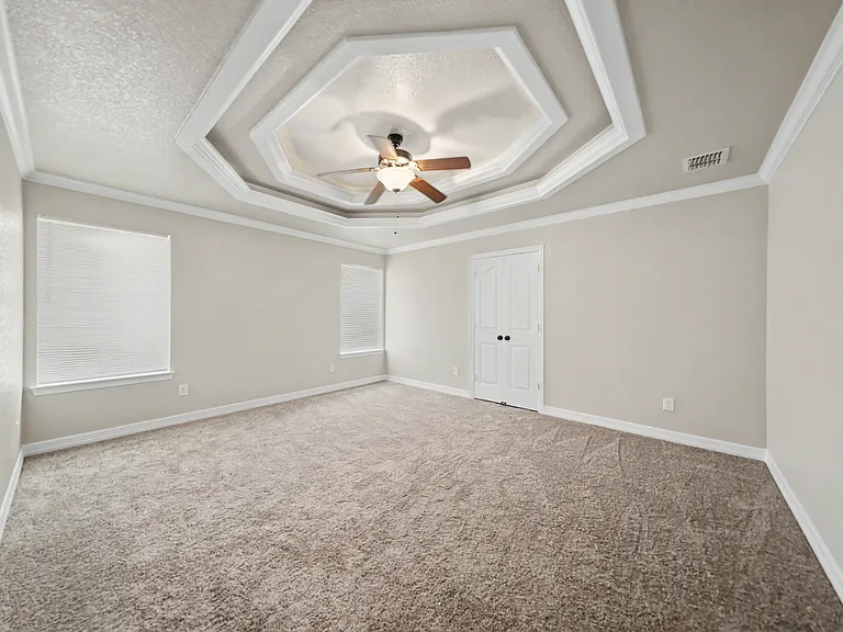 6404 Siltstone Loop — Photo 12