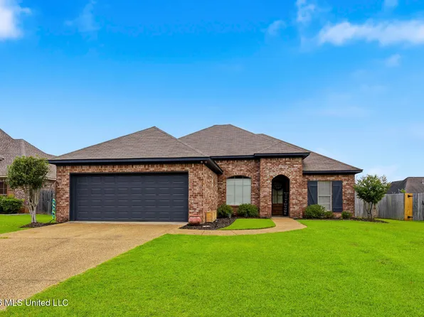 179 Beechwood Cir, Pearl, MS 39208