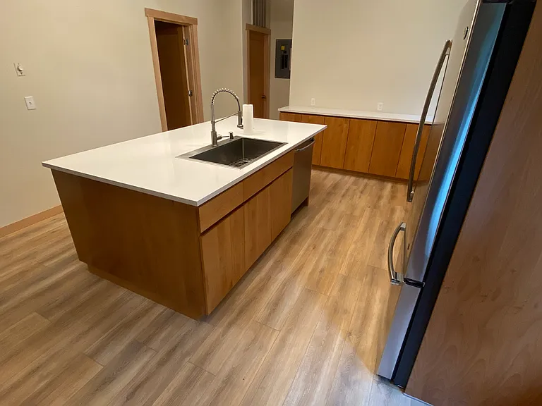 420 Cascade Pl #2 — Photo 2