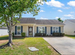 2109 Winding Oak Dr, Opelika, AL 36804