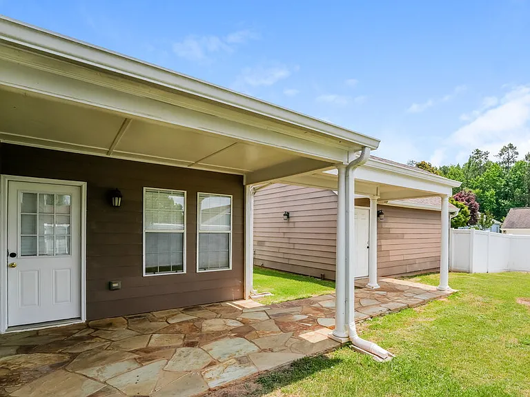 605 Brookwater Dr — Photo 15