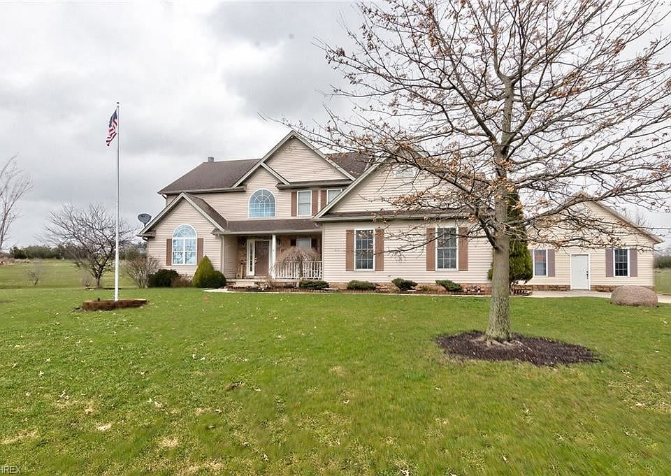 1st image of 16785 Auburn Springs Dr