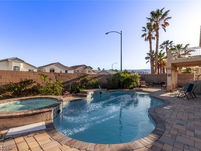 9835 Gray Sea Eagle Ave, Las Vegas, NV, 89117