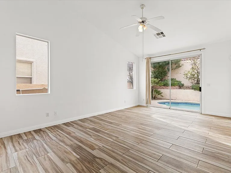 9705 Park Brook Ave — Photo 18