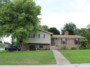 1805 Lane St, Harrison, AR 72601