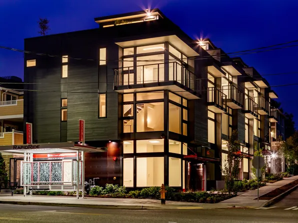 4220 SW Findlay St, Seattle, WA 98136