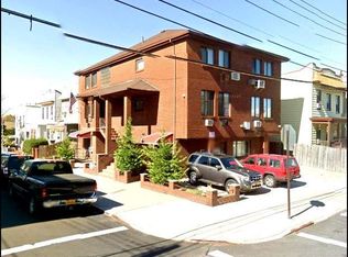 6449 Perry Ave APT 4, Maspeth, NY 11378