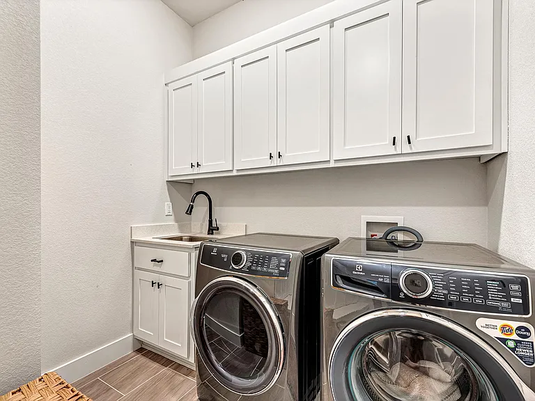 2182 N Woodlark Ln — Photo 27