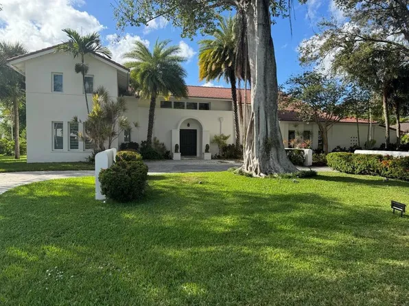 1125 W Cypress Drive, Pompano Beach, FL 33069
