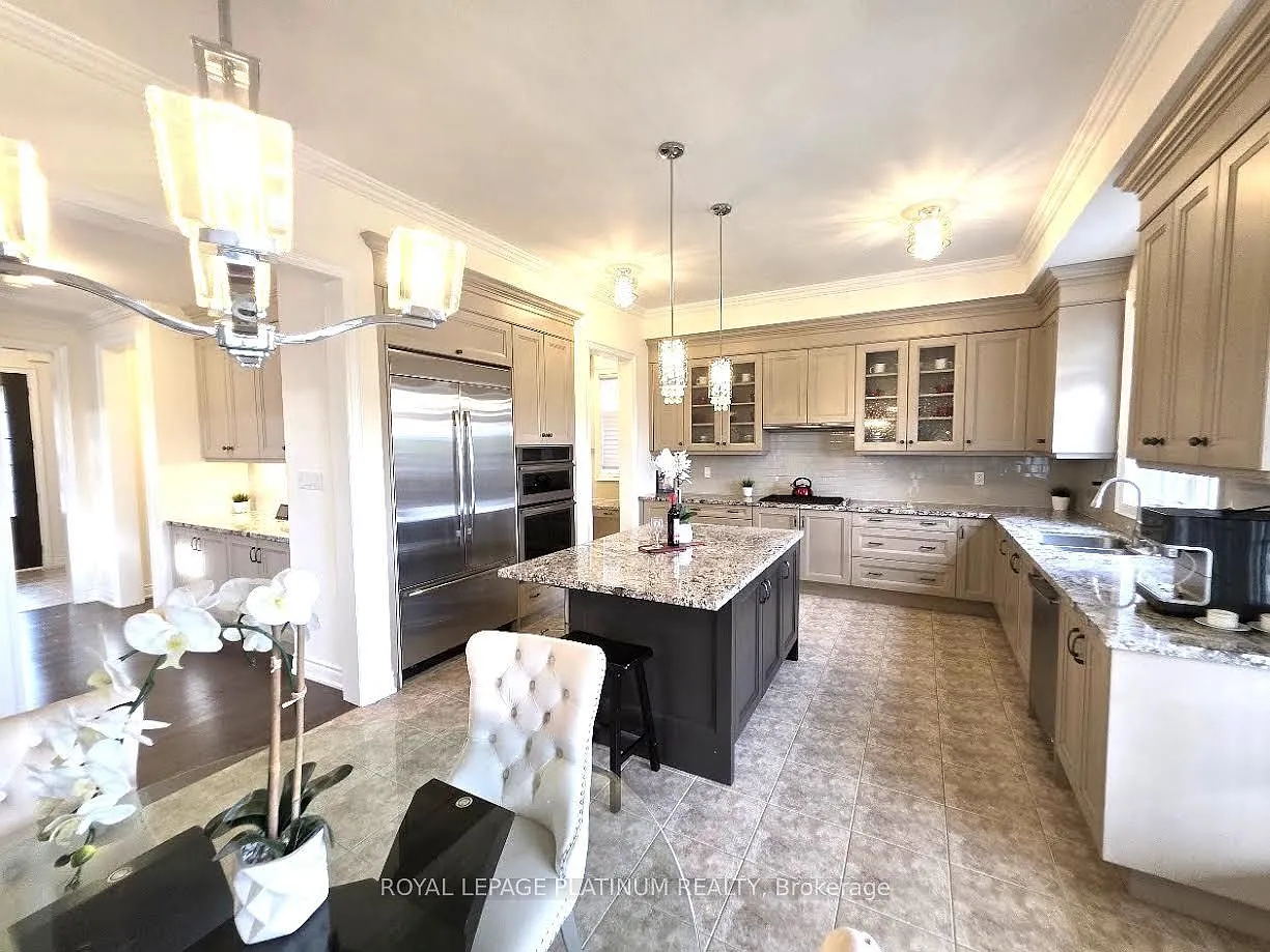 4 bed, $5,000 — Photo 4