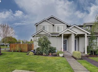 2398 SE Palmquist Rd, Gresham, OR 97080