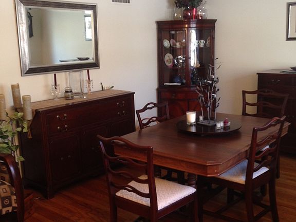 Front Room (Living or Dining room)