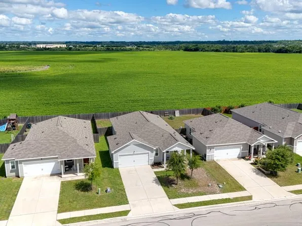 151 Shiro Dr, Kyle, TX 78640