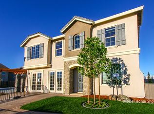 8338 Sienna Sand Dr, Sacramento, CA