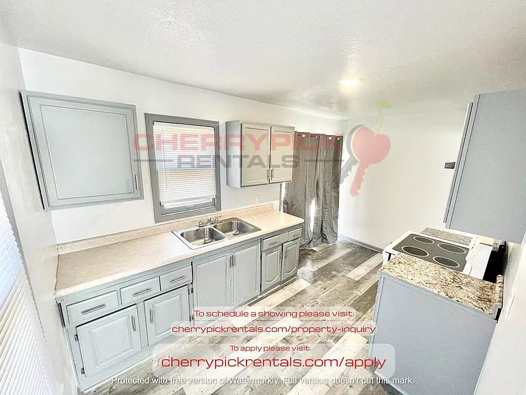 3710 Bedford Ave — Photo 2