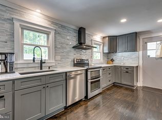 306 Bay City Rd, Stevensville, MD 21666