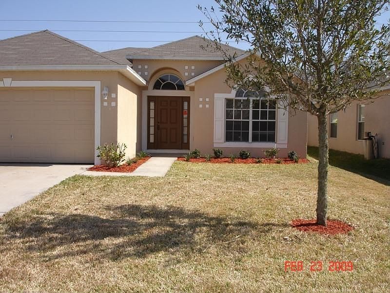 1st image of 403 Fairfield Dr