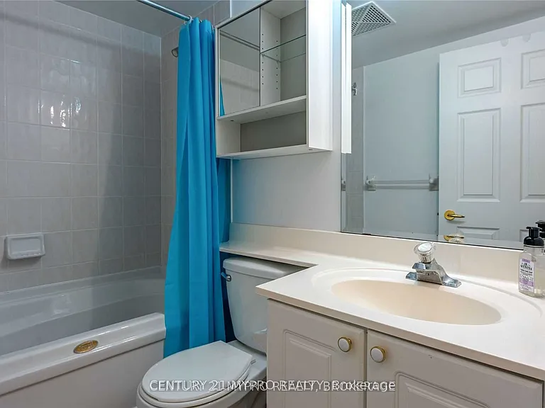 1 Lee Centre Dr #1609 — Photo 23