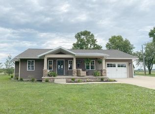 17585 Harrison Street Rd, Charleston, IL 61920