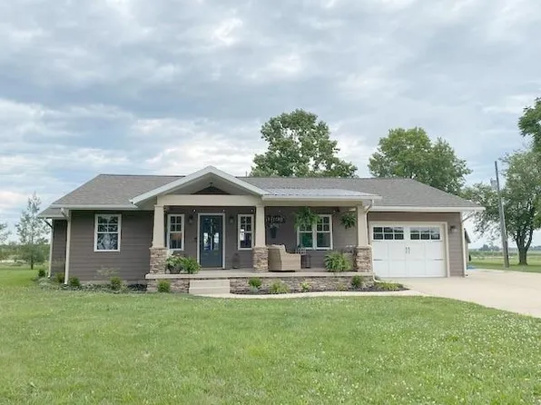 17585 Harrison Street Rd, Charleston, IL 61920