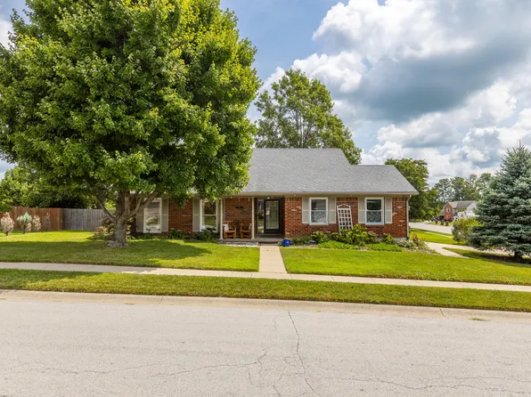 233 Chestnut Ln, Versailles, KY 40383