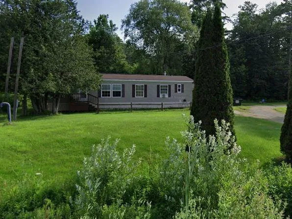 26 Grove Street, Sabattus, ME 04280