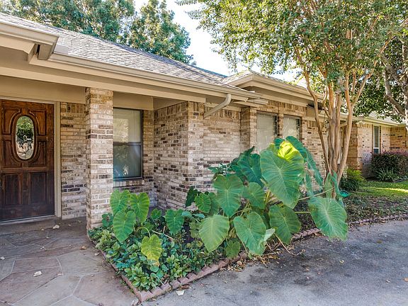 3rd image of 1004 Chasemore Dr