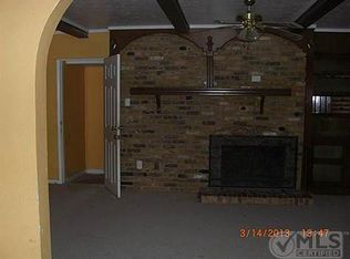 1605 Capetown Dr, Grand Prairie, TX 75050