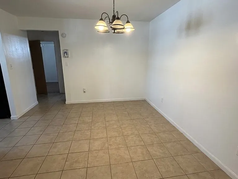 1122 Pierce Ave #1 — Photo 4