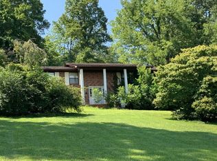 10041 Pitch Pine Dr, Powell, TN 37849