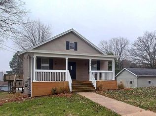 125 A St, Buda, IL 61314