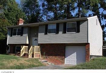 1st image of 6607 Pebblespring Dr