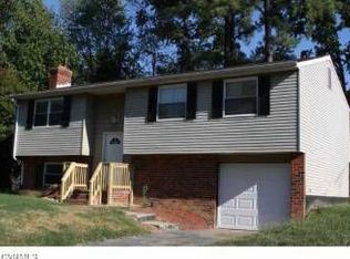 6607 Pebblespring Dr, North Chesterfield, VA 23234