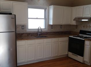 130 3rd St FLOOR 2, Passaic, NJ 07055