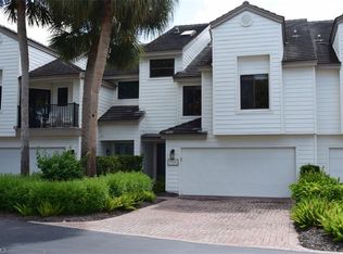 27105 Oakwood Lake DR, BONITA SPRINGS, FL 34134