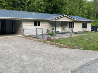 192 Preston Br, Meally, KY 41240