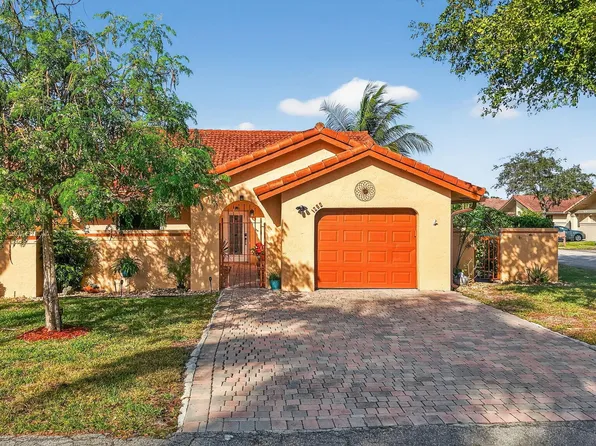 1290 NW 21st Terrace, Delray Beach, FL 33445